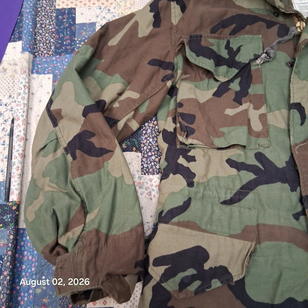 Vintage 1982 Alpha Industries M65 Field Coat Mens XS Regular Woodland Camo US GI
